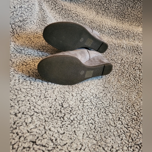 Journee Collection Mylee Women's Ankle Boots sz 9, Gray - Picture 4 of 6